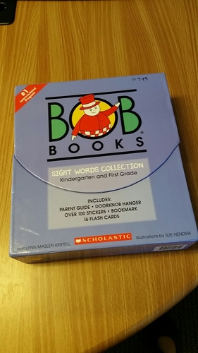 Bob Books - Sight Words First Grade - For Small Hands